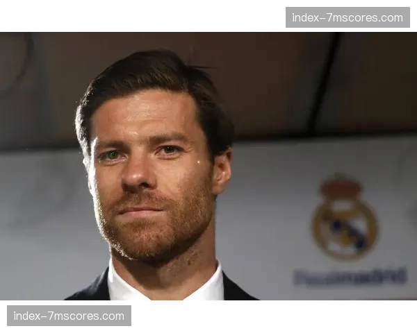 分析：为何哈维的临场换人在关键战役中屡遭诟病？